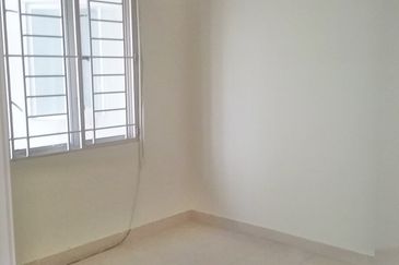 Platinum Hill Condo Pv8