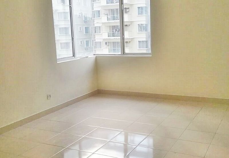 Platinum Hill Condo Pv8