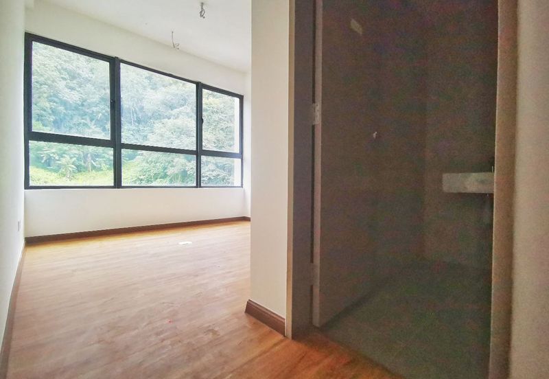 The Trees, Bukit Lanjan