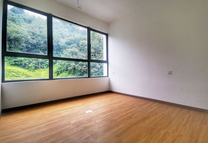 The Trees, Bukit Lanjan