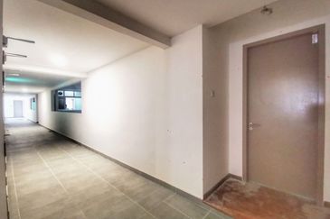 The Trees, Bukit Lanjan