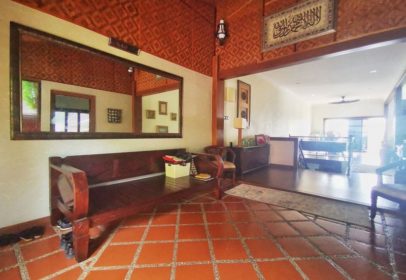 2 Storey Freehold Semi-D Taman Melawati, KL - Facing Open! FOR SALE 