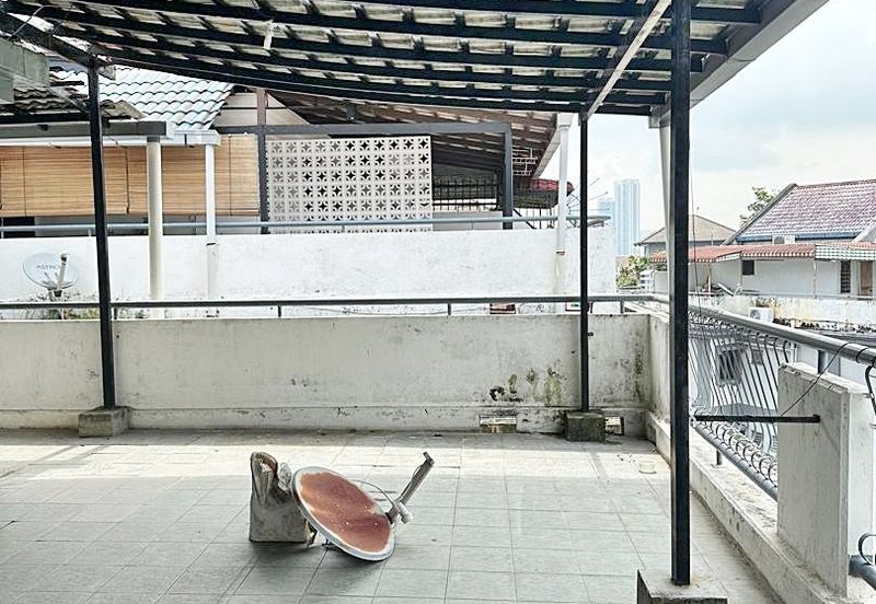 Sri Kinabalu Condominium