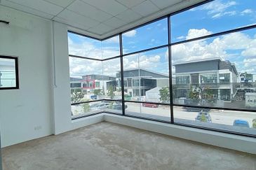 Astana Industrial Park, Bandar Bukit Raja