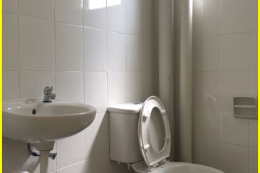 Pangsapuri Akasia, Bandar Botanic