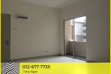 Pangsapuri Akasia, Bandar Botanic