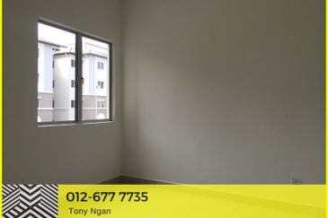 Pangsapuri Akasia, Bandar Botanic