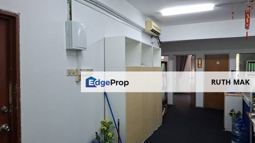 Office facing main road for rent @ Puteri 4 , Selangor, Bandar Puteri Puchong