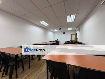 Fully furnished Office at Dataran Puchong for rent , Selangor, Puchong