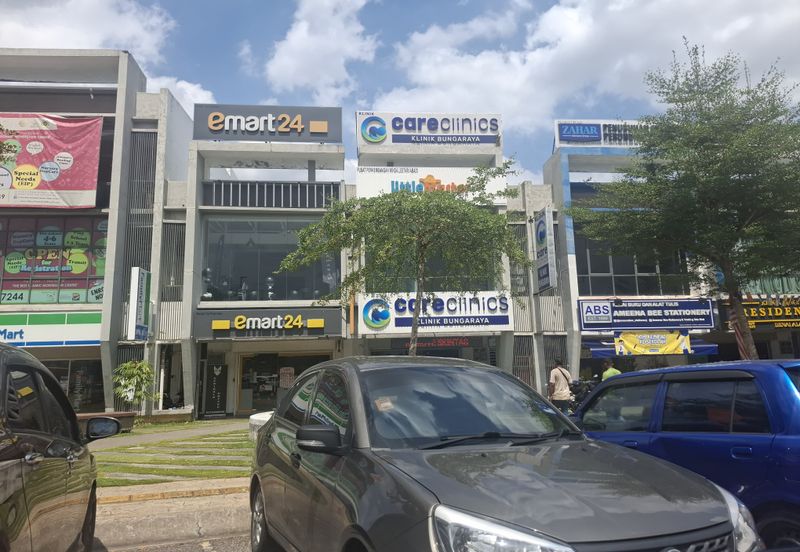 E-Boulevard, Denai Alam