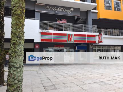 Setiawalk showroom / office / retail unit for rent , Selangor, Puchong