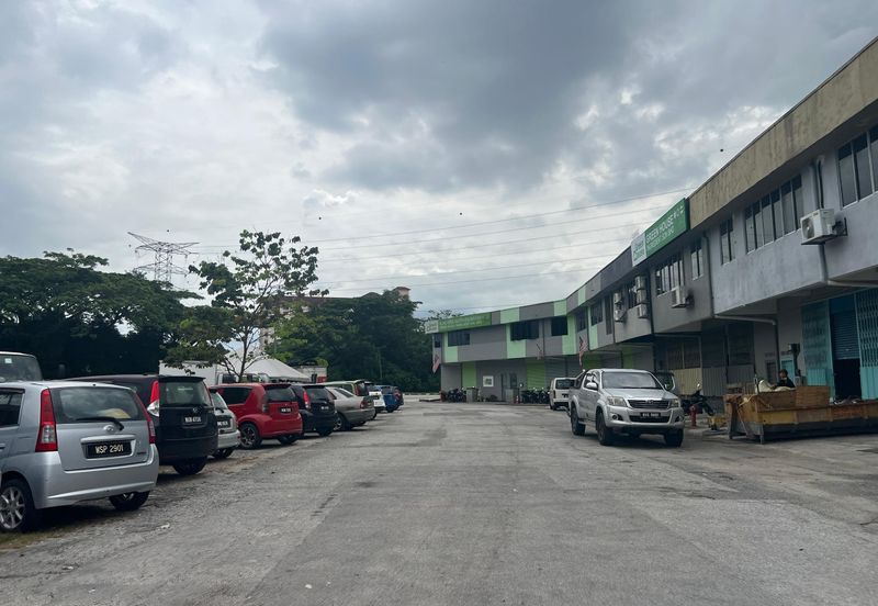 Kampung Baru Seri Kembangan [Industrial]