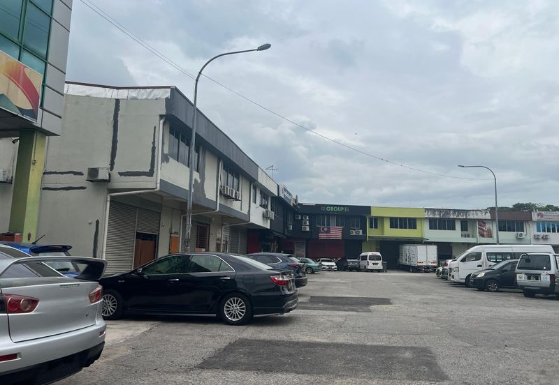 Kampung Baru Seri Kembangan [Industrial]