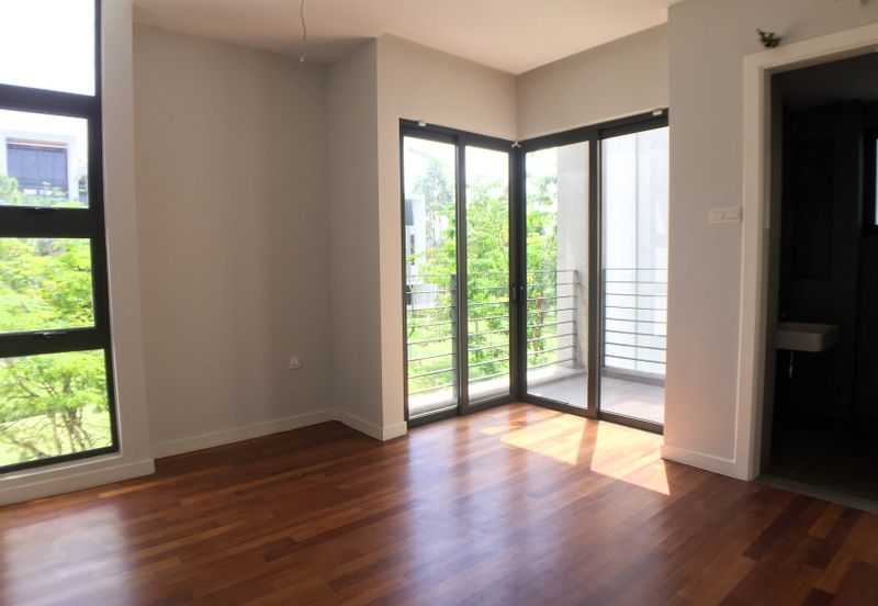 3.5-Storey Terrace for Sale Fields of Gold Villa Senja Taman Anggun Rawang