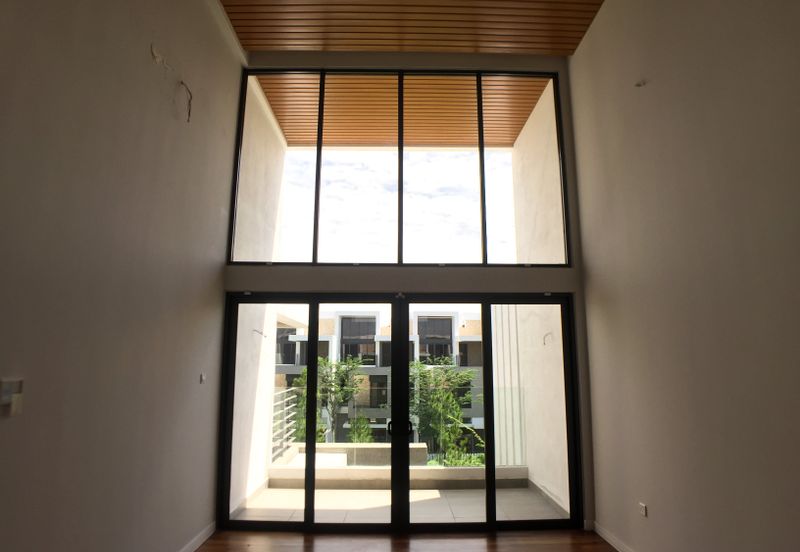 3.5-Storey Terrace for Sale Fields of Gold Villa Senja Taman Anggun Rawang