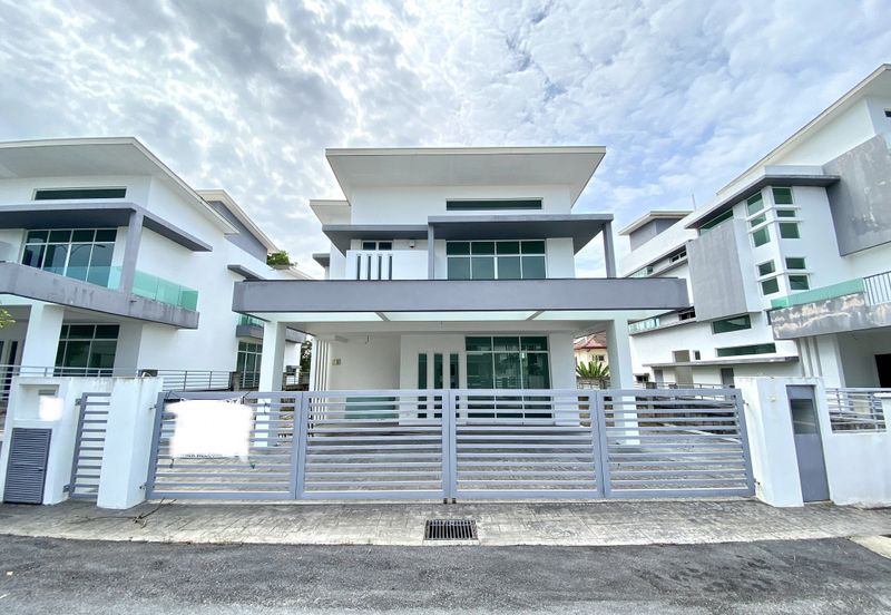 2-Storey End-lot Bungalow for Sale Ivory Heights Desa 8 Bandar Country Homes, Rawang