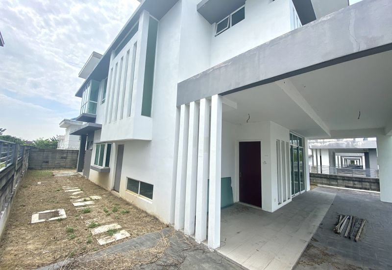 2-Storey End-lot Bungalow for Sale Ivory Heights Desa 8 Bandar Country Homes, Rawang