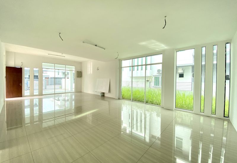 2-Storey End-lot Bungalow for Sale Ivory Heights Desa 8 Bandar Country Homes, Rawang