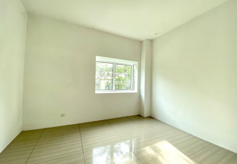 2-Storey End-lot Bungalow for Sale Ivory Heights Desa 8 Bandar Country Homes, Rawang