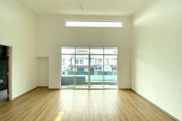 2-Storey End-lot Bungalow for Sale Ivory Heights Desa 8 Bandar Country Homes, Rawang