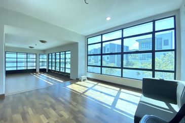 2 Storey Zero-Lot Bungalow for Sale The Rise Emerald West Rawang, Kota Emerald