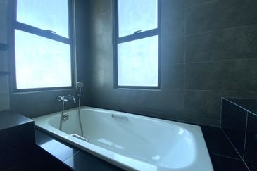 2 Storey Zero-Lot Bungalow for Sale The Rise Emerald West Rawang, Kota Emerald