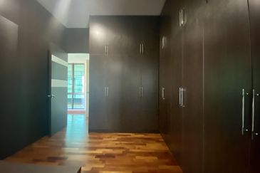 2 Storey Zero-Lot Bungalow for Sale The Rise Emerald West Rawang, Kota Emerald