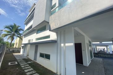 Bandar Country Homes