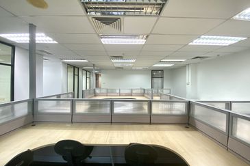 Wisma Bangsar 8 (Wisma Volkswagen), Lorong Maarof