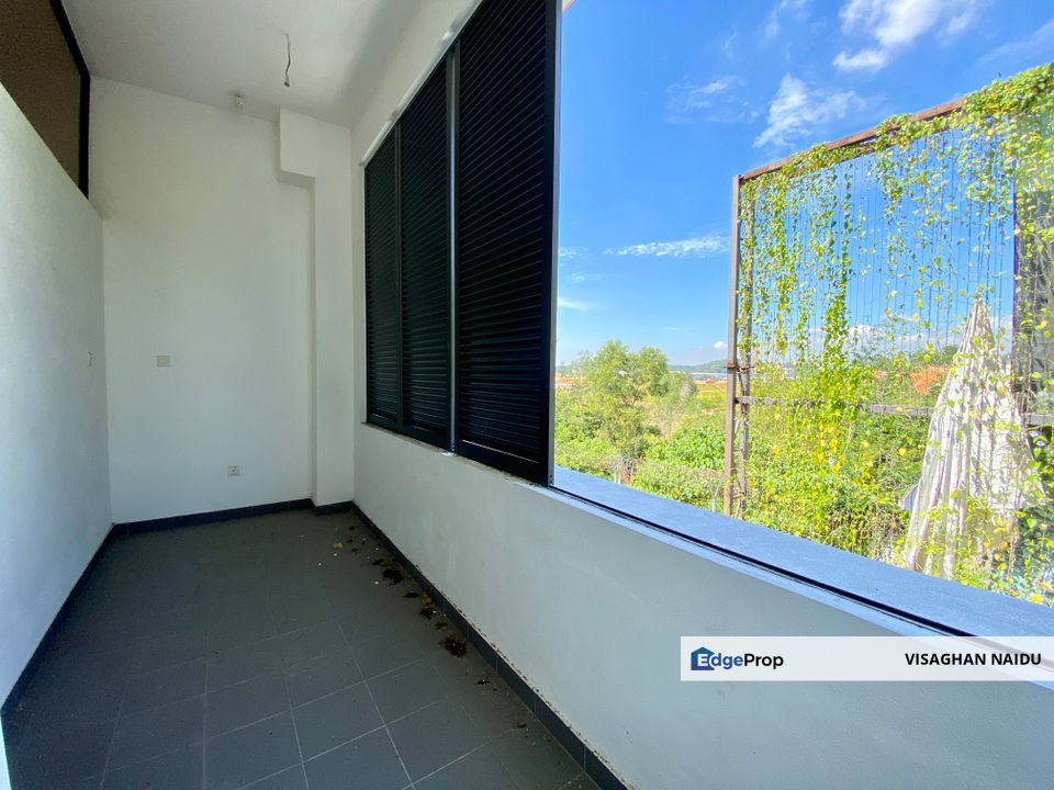 3.5-Storey End-lot Terrace for Sale Fields of Gold Villa Senja Rawang, Rawang, Selangor, Rawang