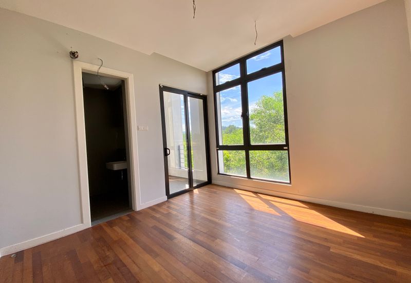 3.5-Storey End-lot Terrace for Sale Fields of Gold Villa Senja Rawang, Rawang