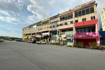 Pusat Bandar Country Homes Rawang, Bandar Country 