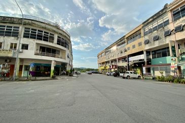 Pusat Bandar Country Homes Rawang, Bandar Country 