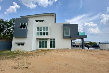 2-Storey Bungalow for Sale Mont Jade 2 Mont Jed Jalan Bukit Jed, Seremban