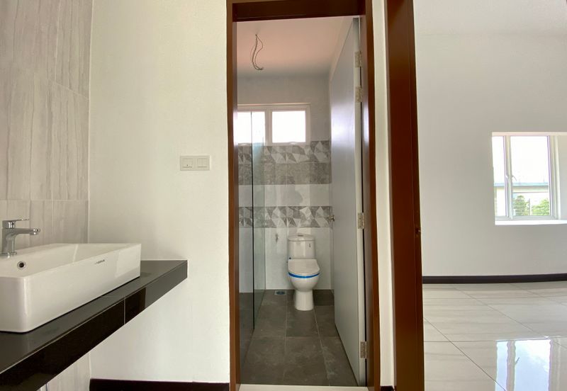 2-Storey Bungalow for Sale Mont Jade 2 Mont Jed Jalan Bukit Jed, Seremban