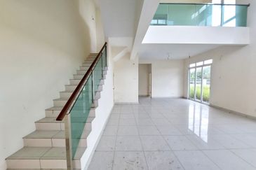 3-Storey Terrace for Sale Serene Residence Rawang, Rawang