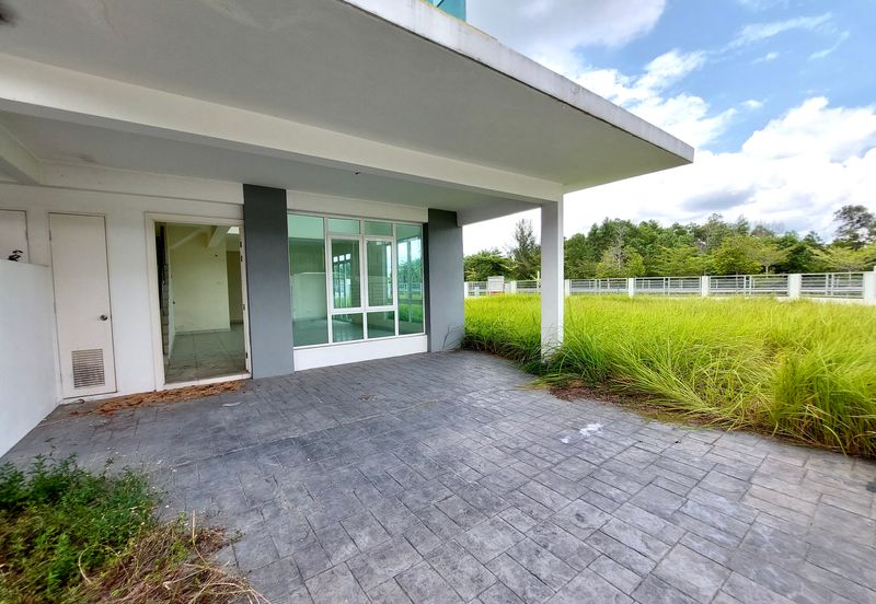 3-Storey Terrace for Sale Serene Residence Rawang, Rawang