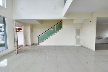 3-Storey Terrace for Sale Serene Residence Rawang, Rawang