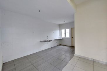 3-Storey Terrace for Sale Serene Residence Rawang, Rawang