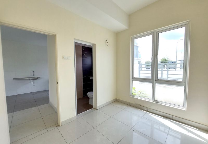 3-Storey Terrace for Sale Serene Residence Rawang, Rawang