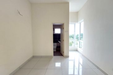3-Storey Terrace for Sale Serene Residence Rawang, Rawang
