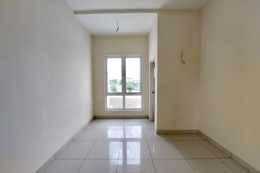 3-Storey Terrace for Sale Serene Residence Rawang, Rawang