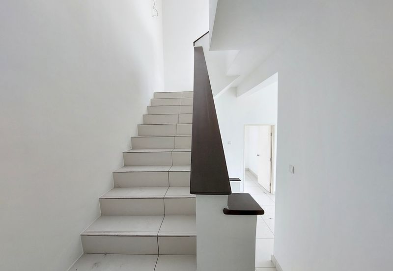 3-Storey Terrace for Sale Serene Residence Rawang, Rawang