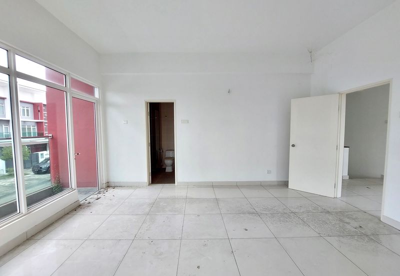 3-Storey Terrace for Sale Serene Residence Rawang, Rawang