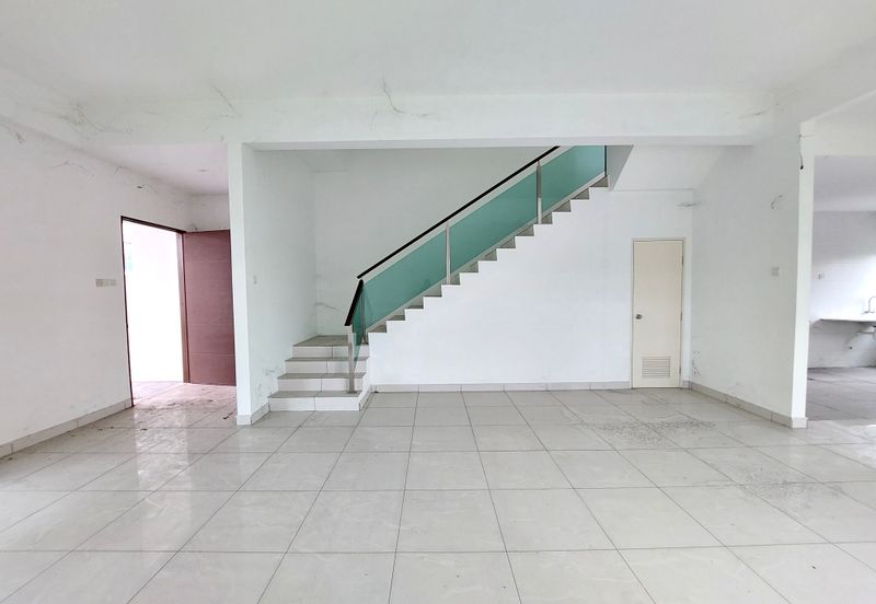 3-Storey Terrace for Sale Serene Residence Rawang, Rawang