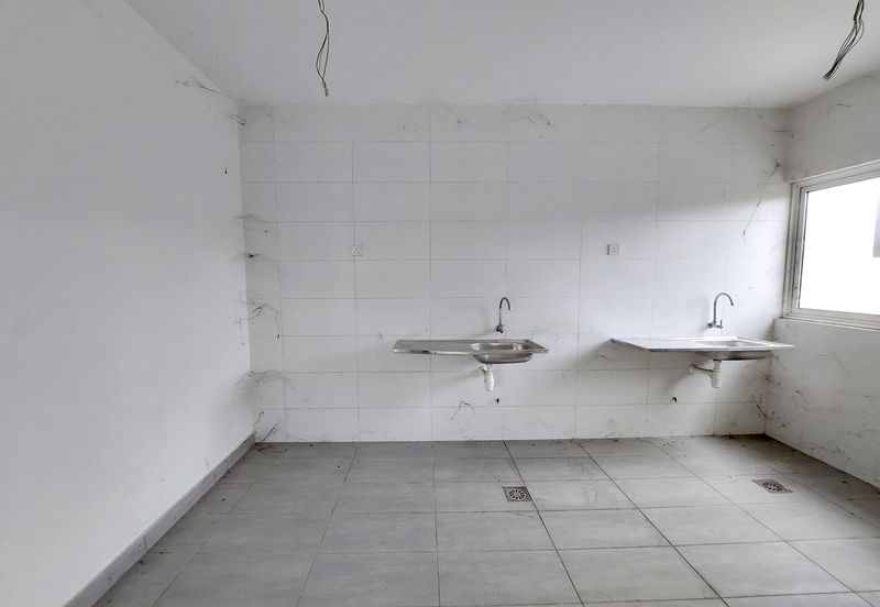 3-Storey Terrace for Sale Serene Residence Rawang, Rawang