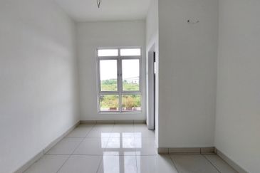3-Storey Terrace for Sale Serene Residence Rawang, Rawang