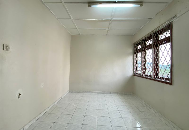 Perdana Villa Deluxe, Taman Pandan Perdana