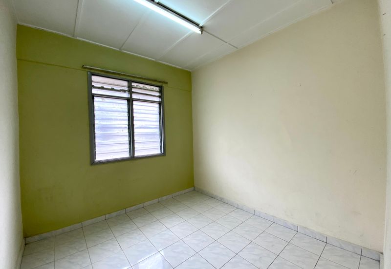 Perdana Villa Deluxe, Taman Pandan Perdana