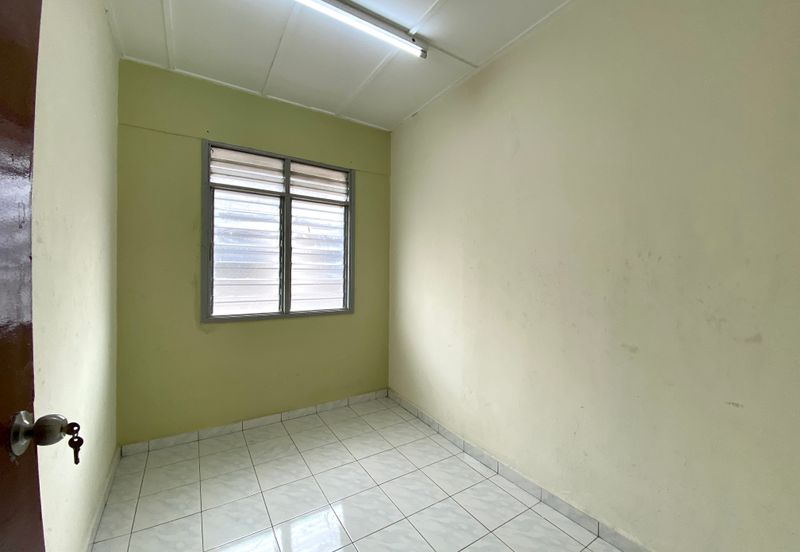 Perdana Villa Deluxe, Taman Pandan Perdana